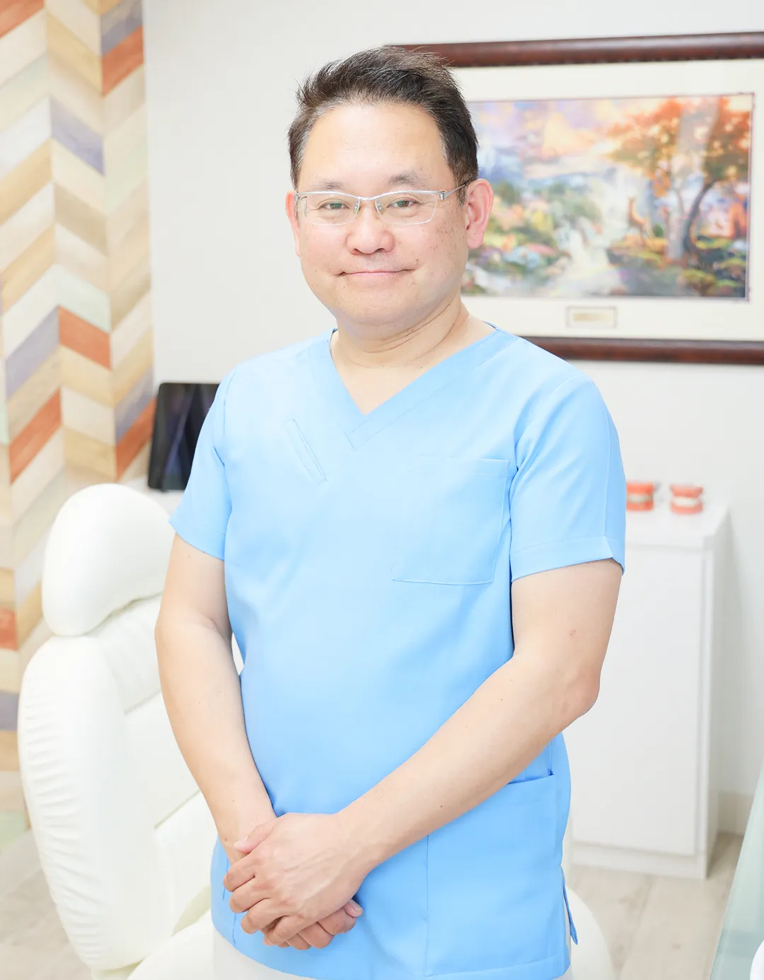 日本矯正歯科学会 認定医 院長 奥山 義昭